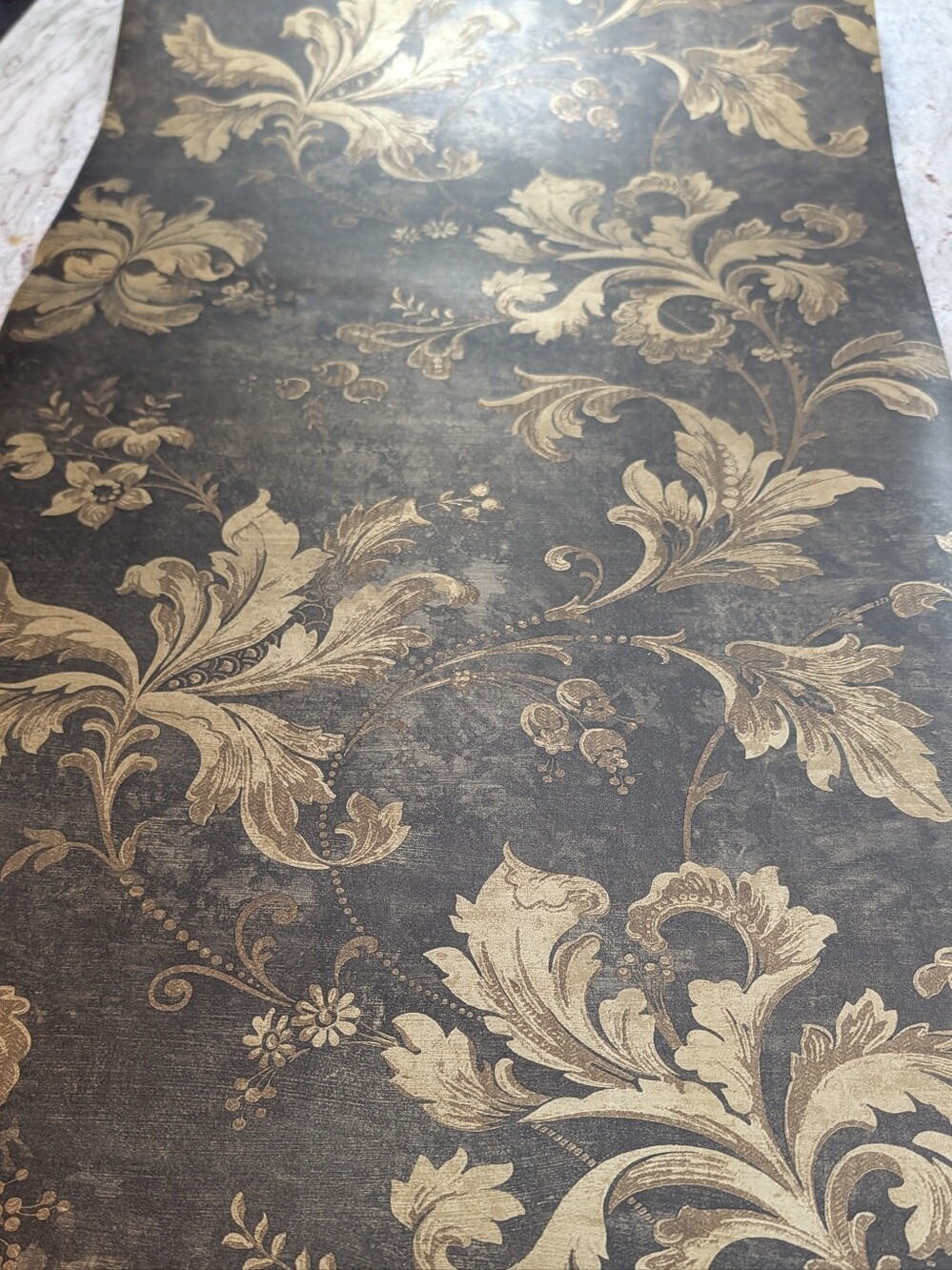 Wallpaper NEW Sealed Overstock Josette Elegant Decor Bronze Brown Gold Sheen